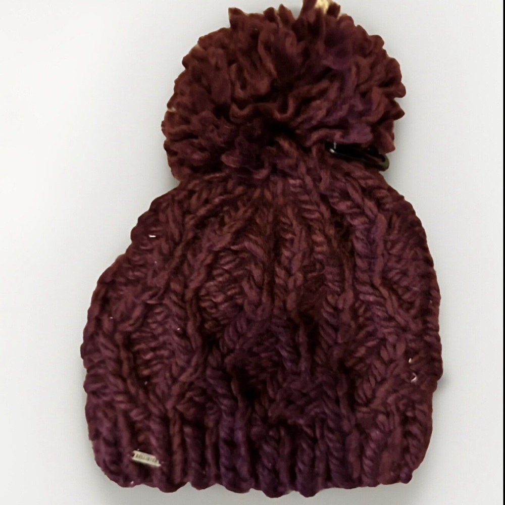 Hollister PomPom Soft Knit Maroon Winter Beanie